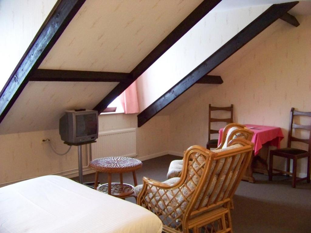 Auberge Le Vieux Moulin Bouillon Camera foto