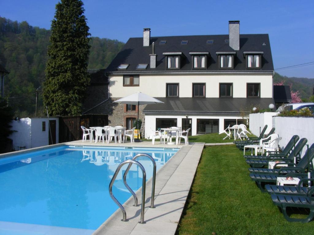 Auberge Le Vieux Moulin Bouillon Esterno foto