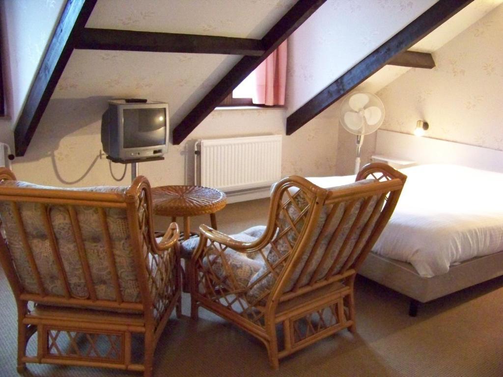 Auberge Le Vieux Moulin Bouillon Camera foto